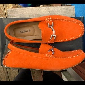 Men’s Suede driving loafers (NEW/in box)